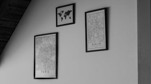 Décorer un mur sans percer